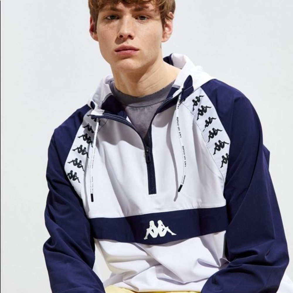 Does anyone own this pls let me know! Thanks kappa